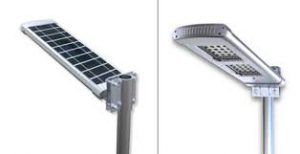 چراغ خورشیدی خیابانی