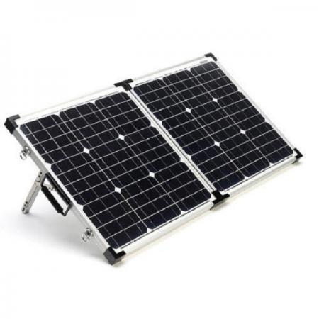 تامین برق در مسافرت با پنل های خورشیدی پرتابل