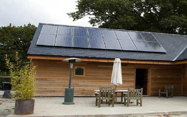 فروش پنل های خورشیدی خانگی با تضمین کیفیت