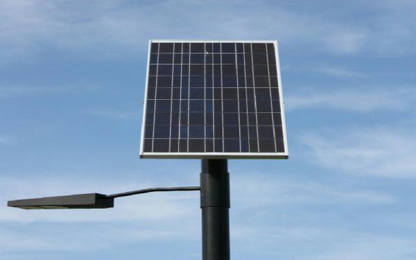 عرضه کننده پروژکتور خیابانی خورشیدی در کشور