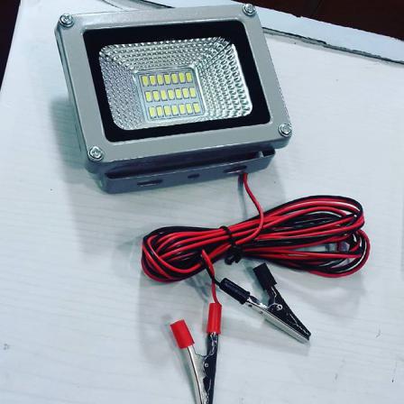 مراکز خرید چراغ خورشیدی پروژکتور در بازار