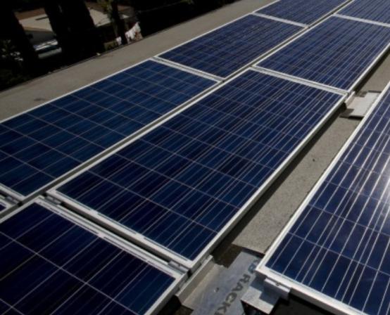 خرید پنل خورشیدی 6 لامپه قابل حمل