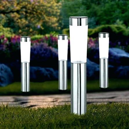 نمایندگی فروش انواع چراغ های سولار خورشیدی