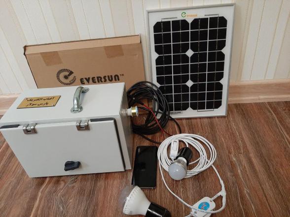 فروش پکیج خورشیدی مسافرتی 10 وات