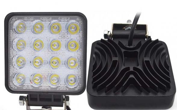 مشخصات پروژکتور خورشیدی قوی