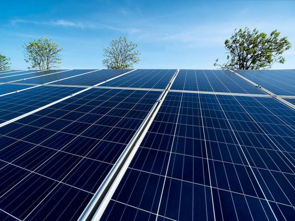 ویژگی های پنل خورشیدی چیست؟