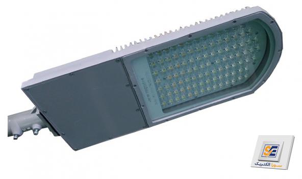 بررسی ویژگی های چراغ خورشیدی