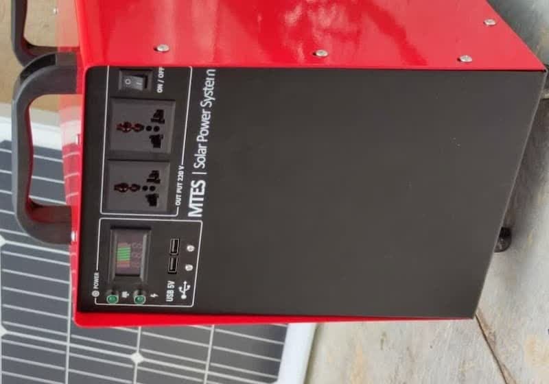 پکیج خورشیدی ۱۰۰ وات