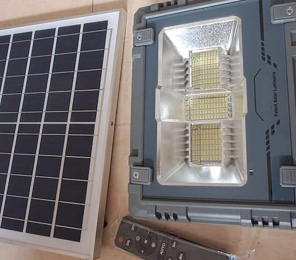 پروژکتور خورشیدی ارزان