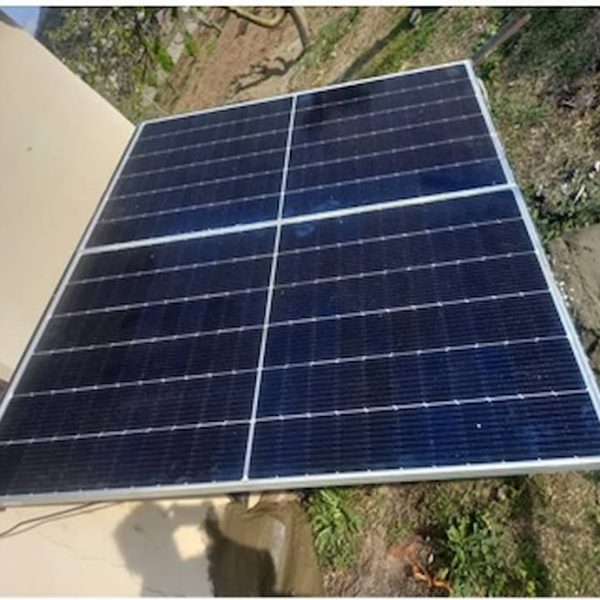 پنل خورشیدی برای باغ